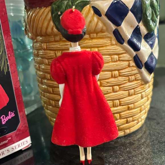 Hallmark Keepsake Ornament - Red and White Barbie - Picture 4 of 6